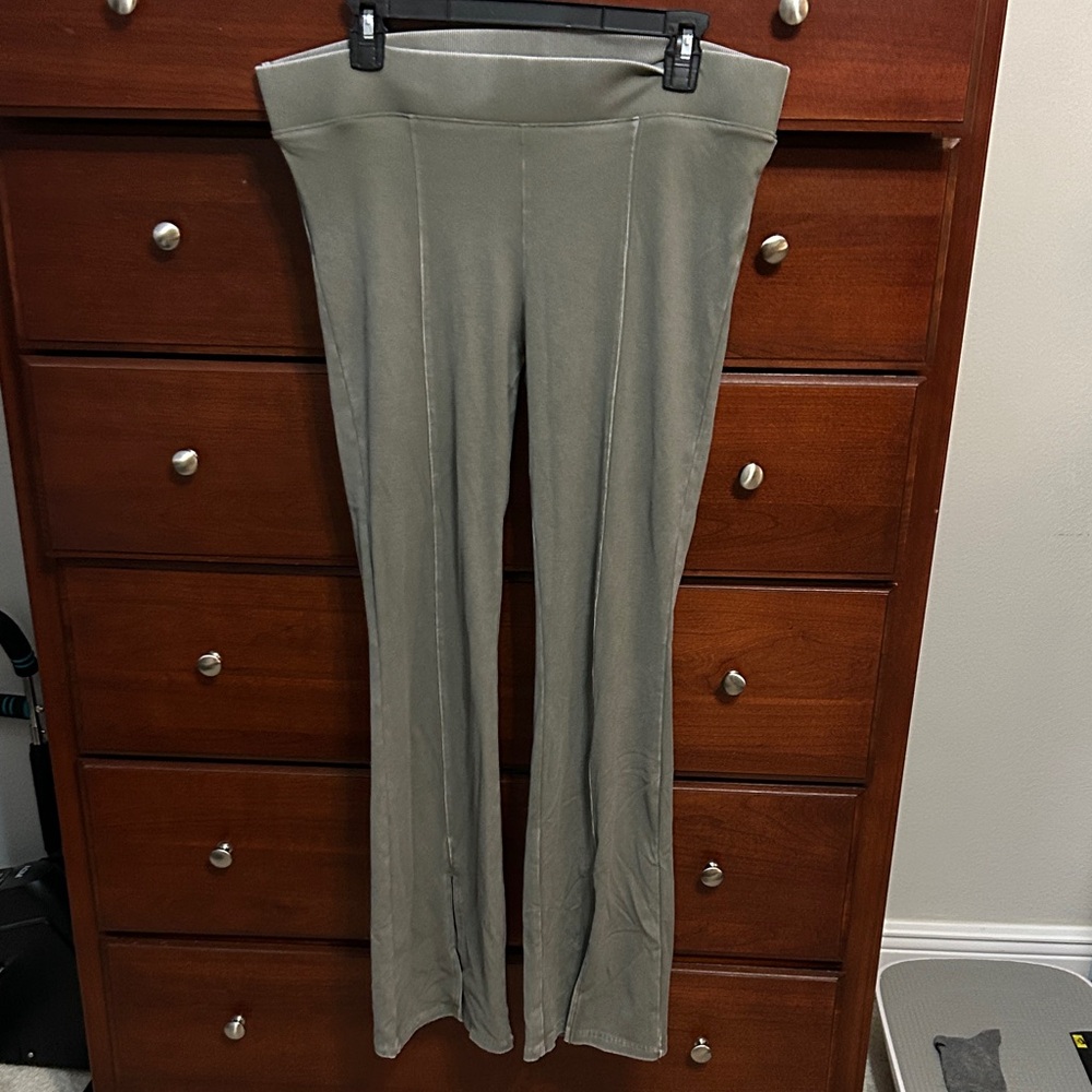 Wild Fable Women's Olive Boot Cut Pants